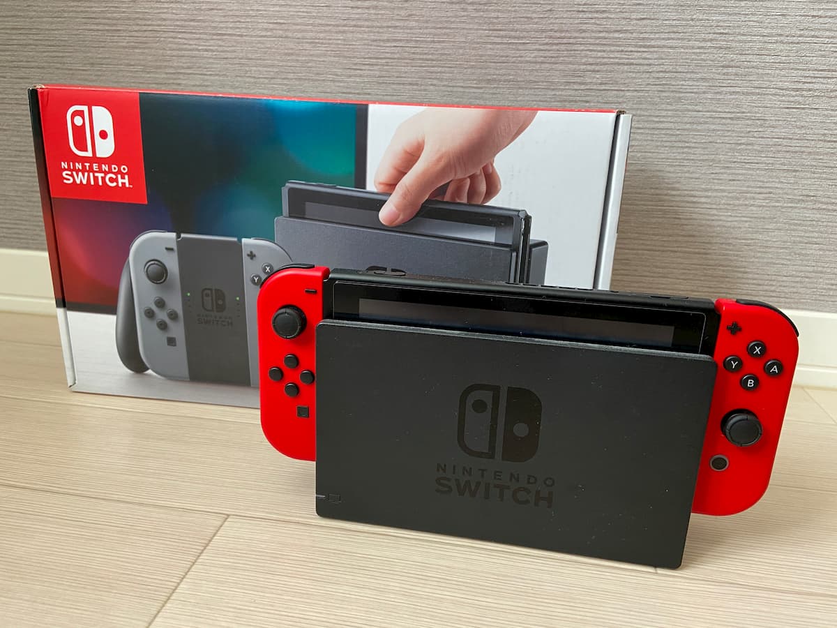 Nintendo Switchの新型と旧型の違いと見分け方は カップルズゲーム