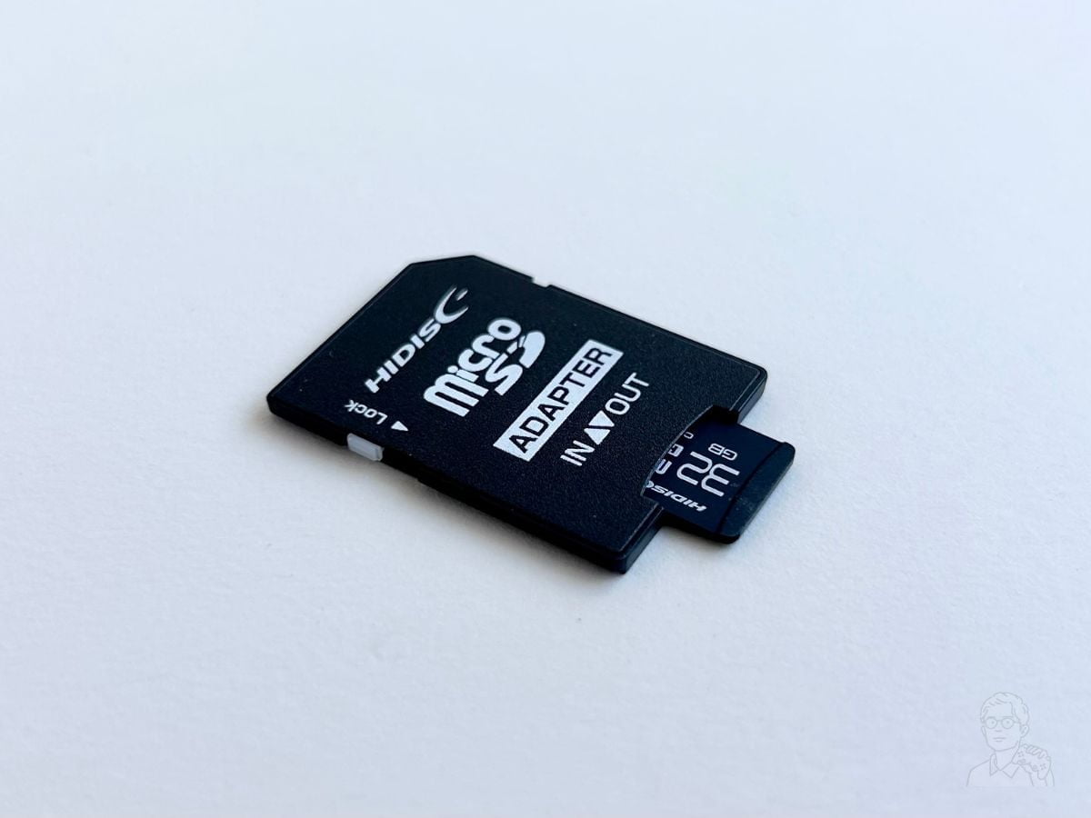 ダイソー「microSDカード」のSD アダプター